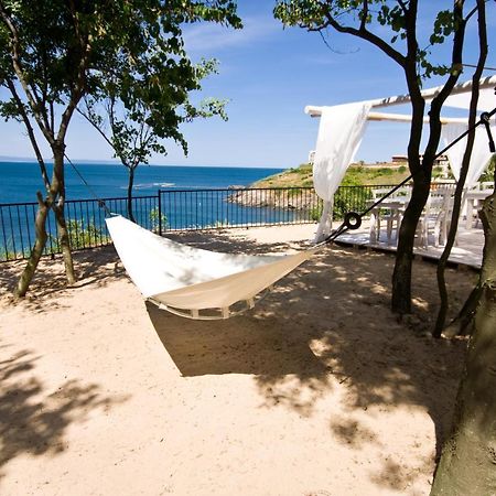 Paradise Bay Hotel Pomorie Ngoại thất bức ảnh