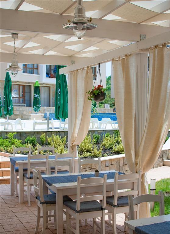 Paradise Bay Hotel Pomorie Ngoại thất bức ảnh